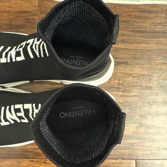 Woman Valentino - Picture 5 of 6